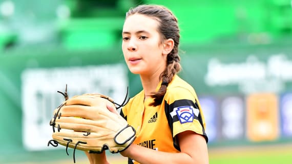 Desenvolvendo Habilidades Cognitivas e Sociais: O Poder do Beisebol e Softbol na Formação dos Estudantes